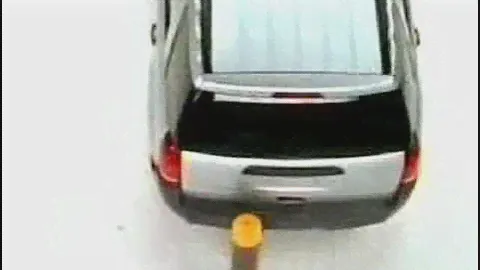 Crash Test  of  2002 - 2004 Saturn Vue